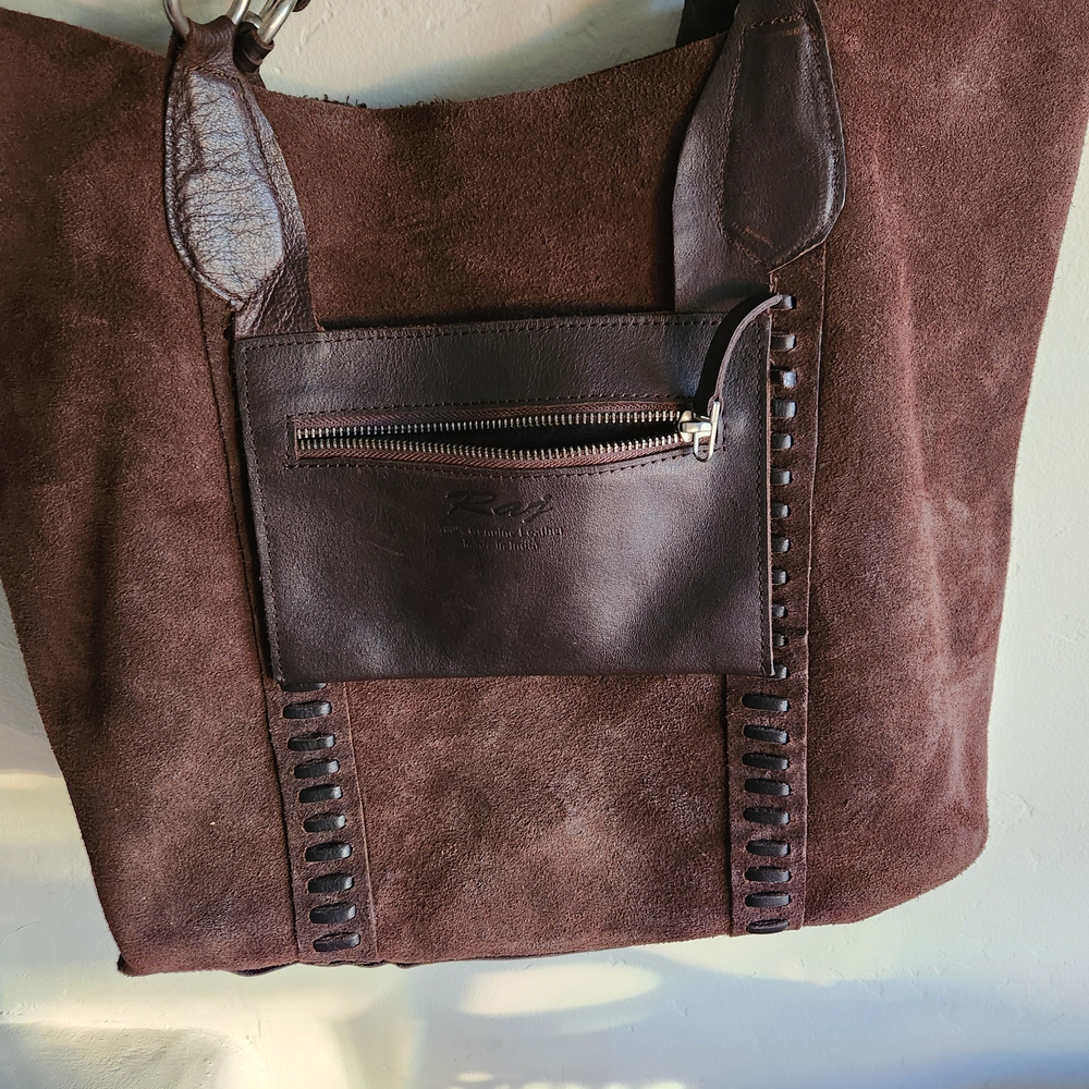 Raj Brown Leather Tote Bag with Classic Design - Picture 9 of 11